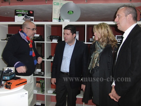 Ministro Principal de Gibraltar visitó el Museo de la Banda Ciudadana