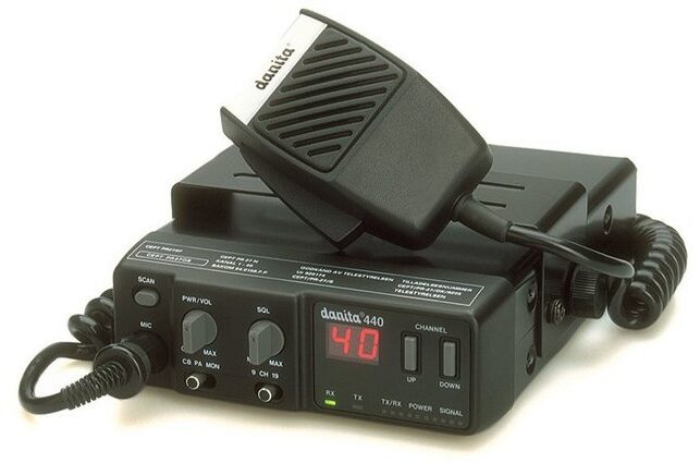 Emisora simple para equipo básico de CB27 (foto cortesía Danita Electronics)
