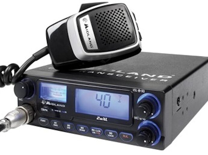 Una emisora móvil para Banda Ciudadana en 27 MHz (foto cortesía Midland)