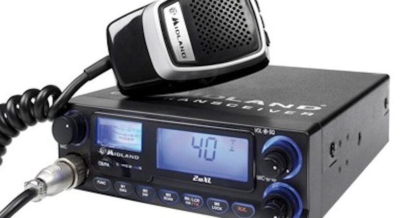 Una emisora móvil para Banda Ciudadana en 27 MHz (foto cortesía Midland)