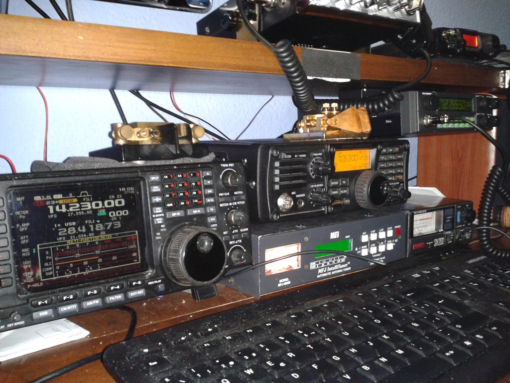 El DX en 27 MHz por “radioaficionados” –