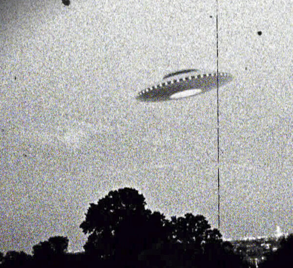 Alerta OVNI - Memorial Genesis