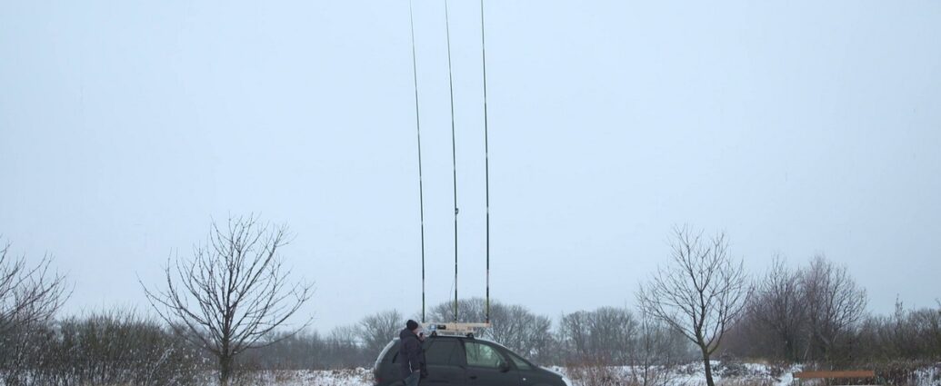 Andreas y su imponente yagi de tres elementos para Banda Ciudadana.